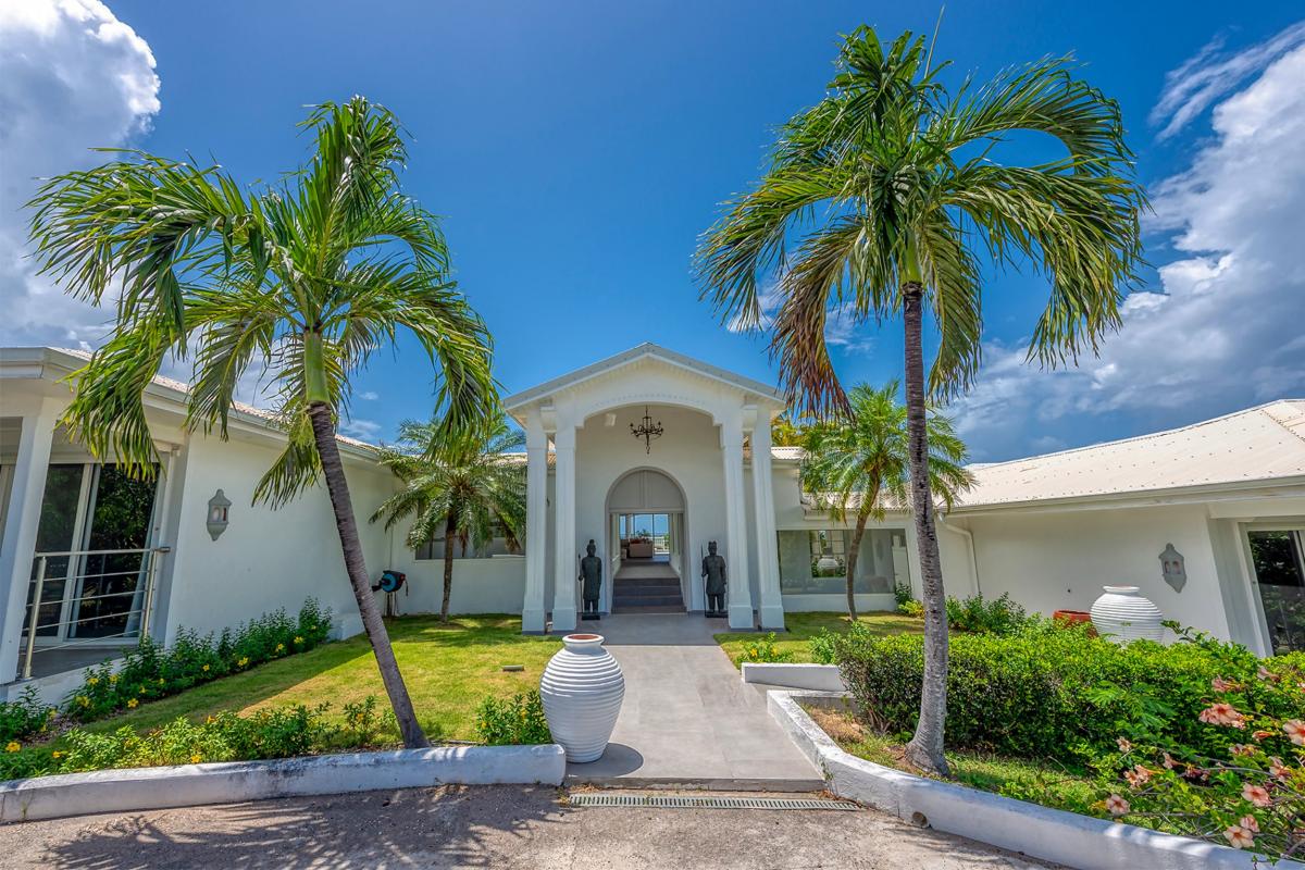 Luxury Villa Rental St Martin - Entry